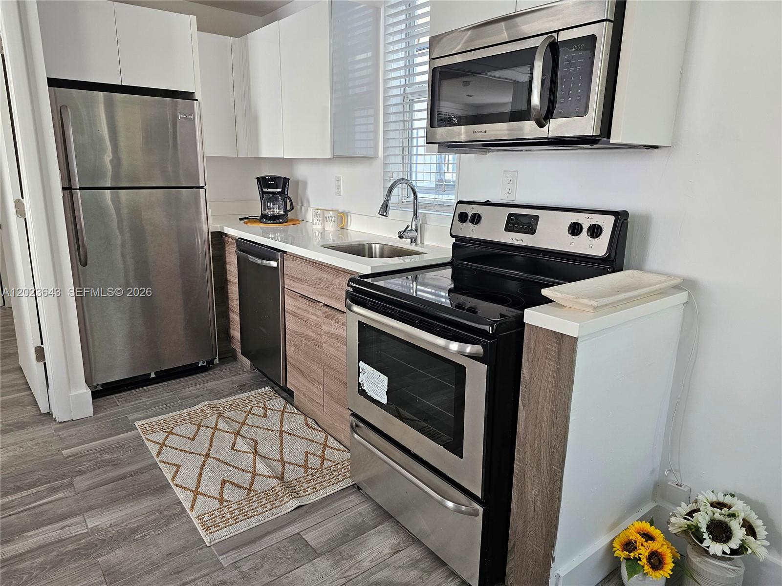 Property photo # 3
