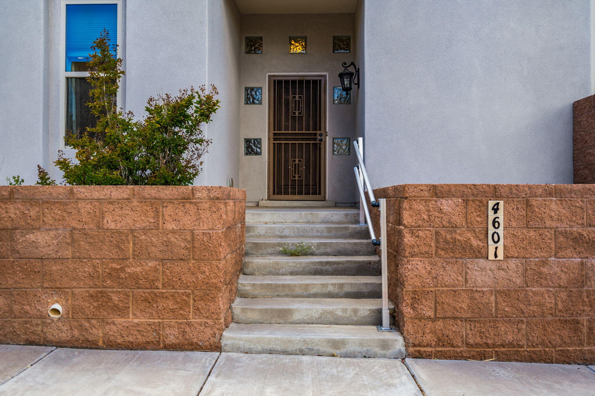 Photo 2 of Single family home for sale at 4601 Monte Frio Dr NW, Albuquerque, NM 87120 | MLS# 1104027 | Listing updated on 2026-09-04