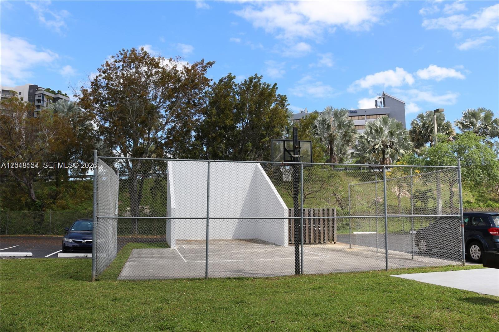Property photo # 9