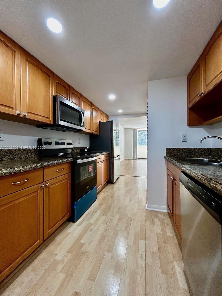 Property photo # 4