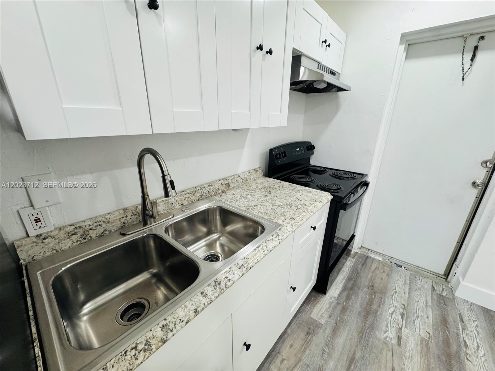 Property photo # 8