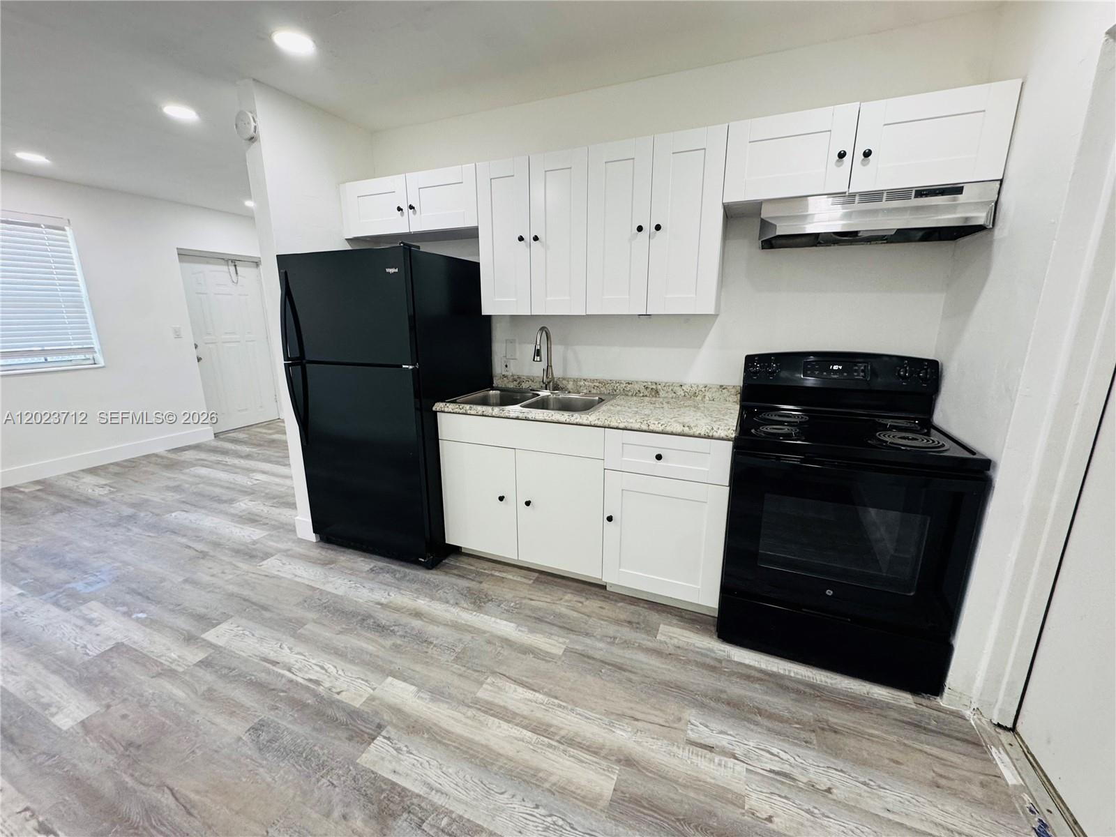 Property photo # 7