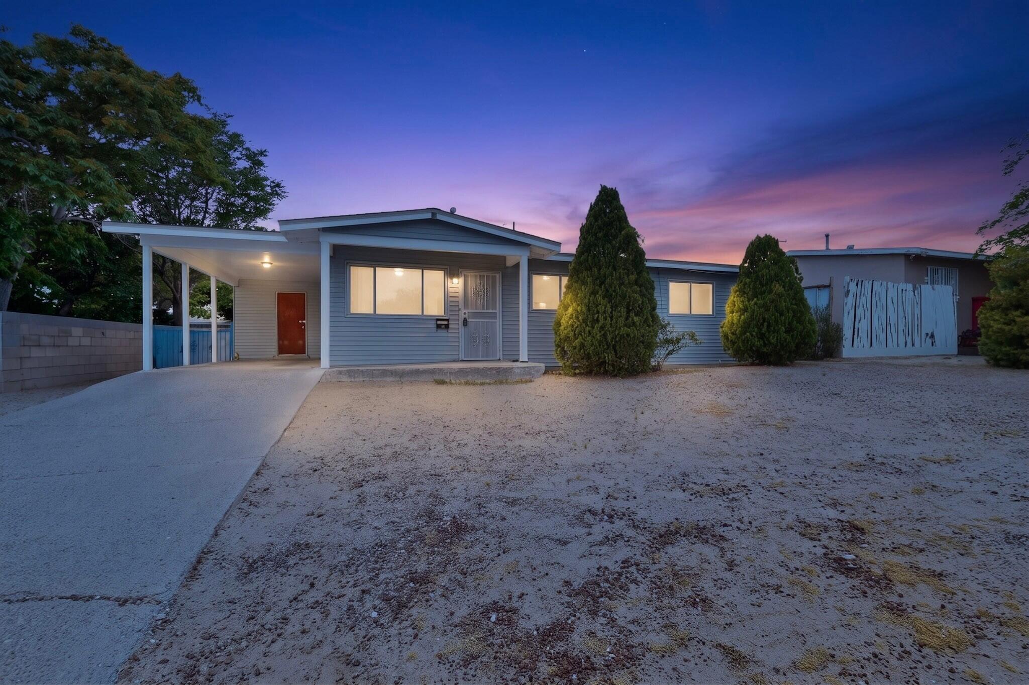 305 64th Street SW Albuquerque, NM 87121