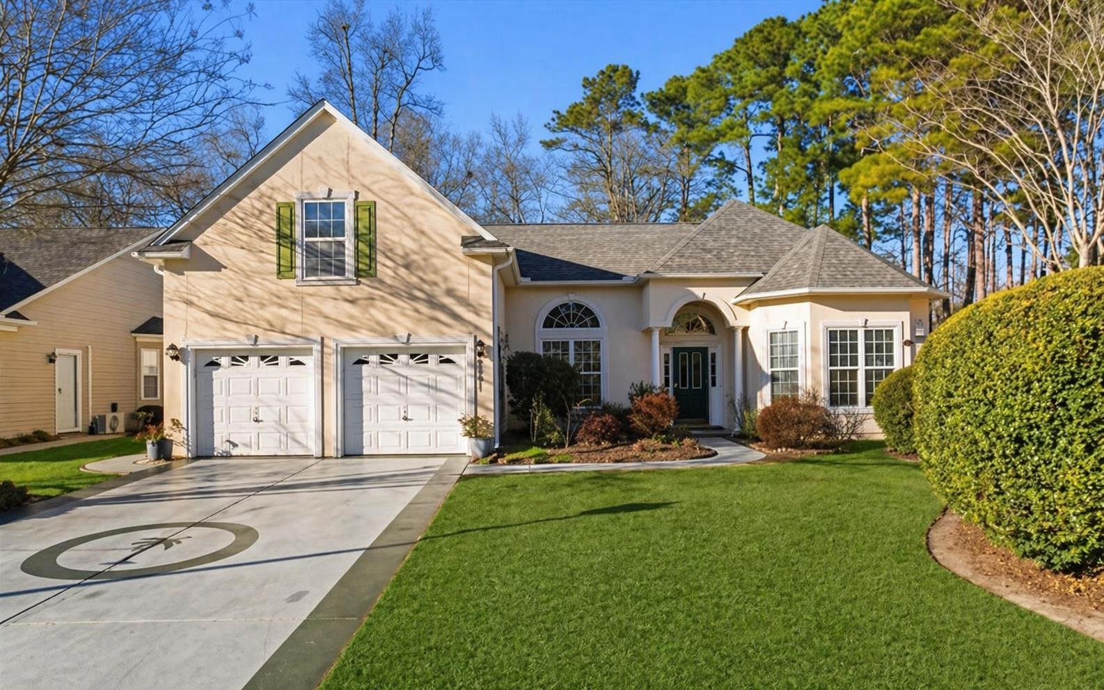 6391 Longwood Dr. 