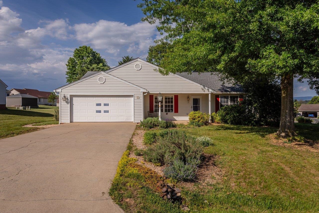 53 HARROGATE DR, Fishersville, VA 22939