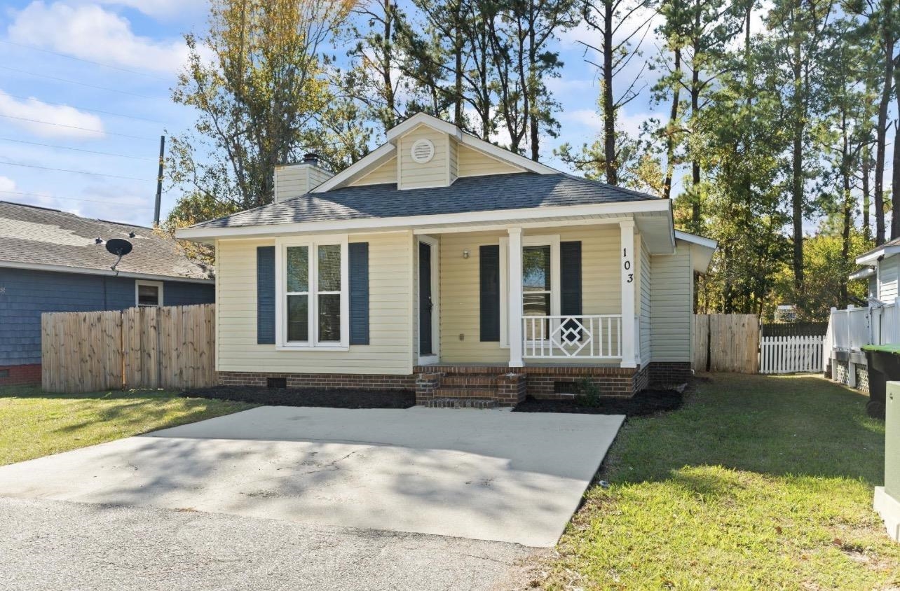 103 Countryside Dr. Myrtle Beach, SC 29579