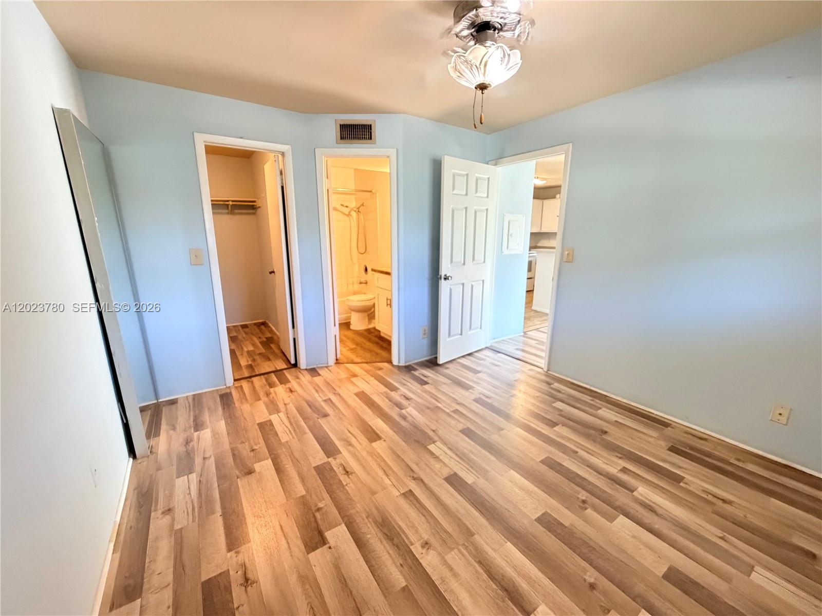 Property photo # 7