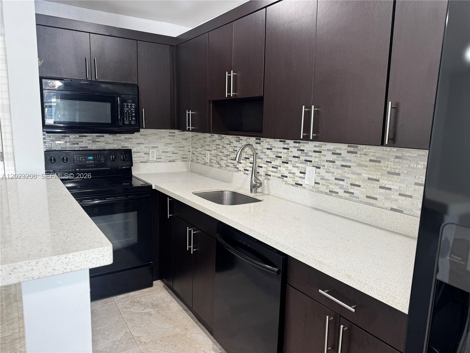 Property photo # 9