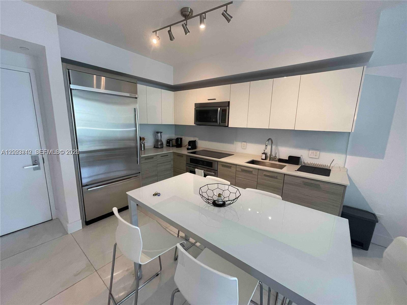 Brickellhouse Condo
