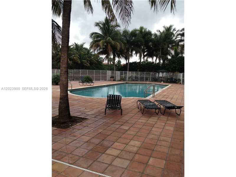 Property photo # 2