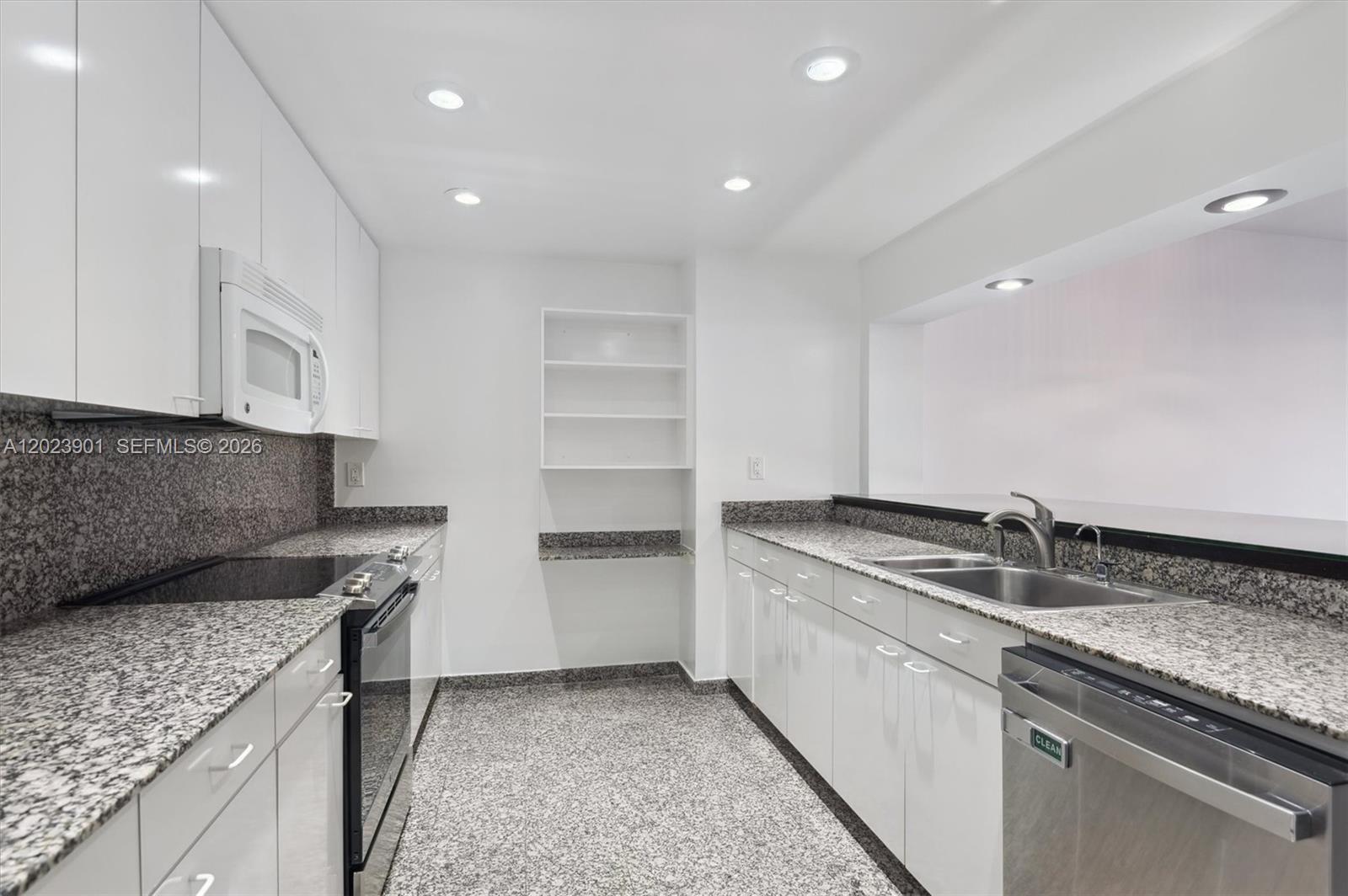 Property photo # 8