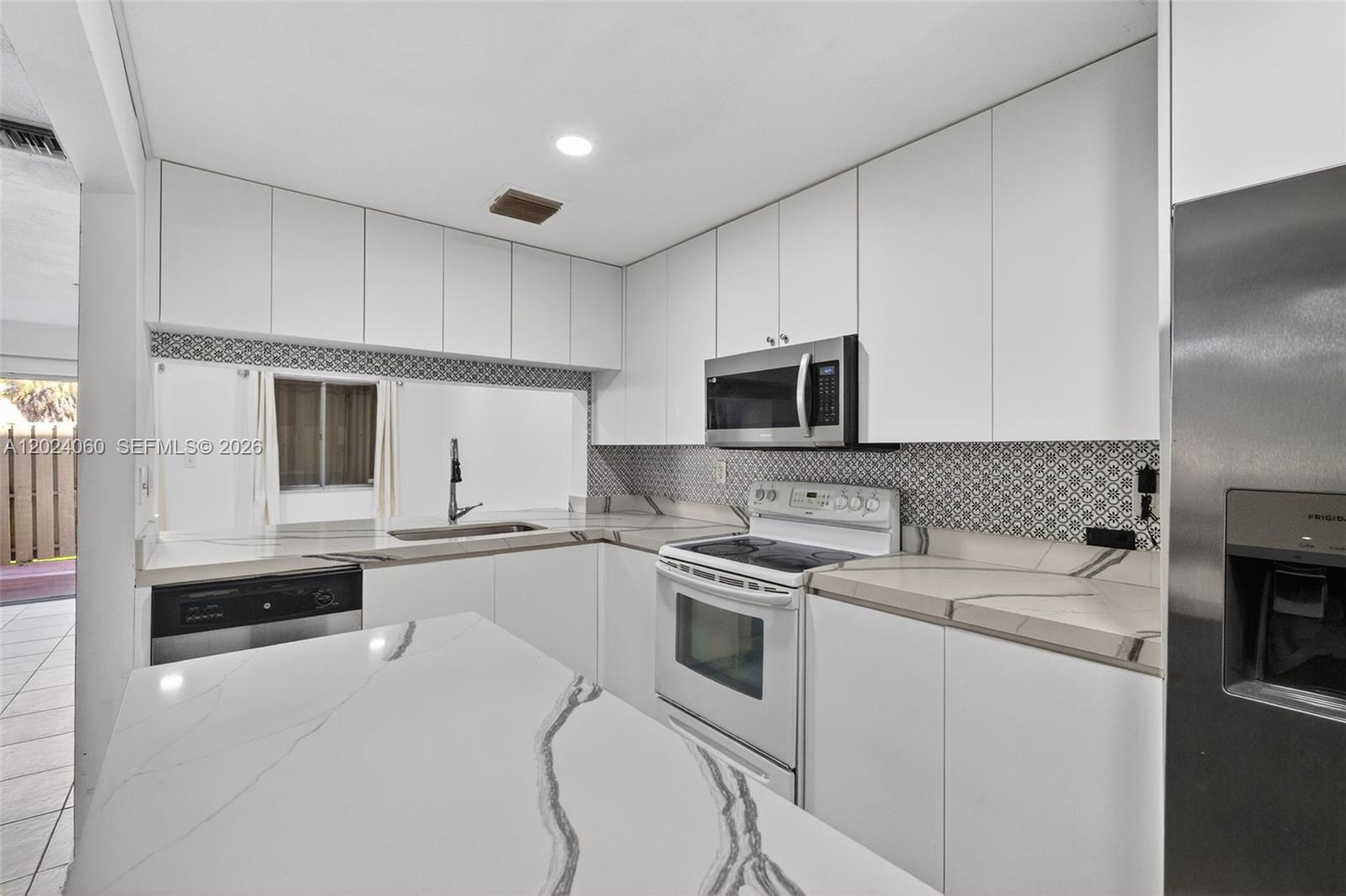 Property photo # 3