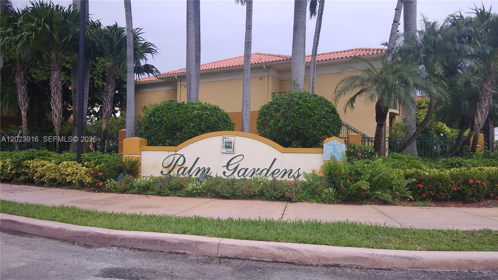 Property photo # 0