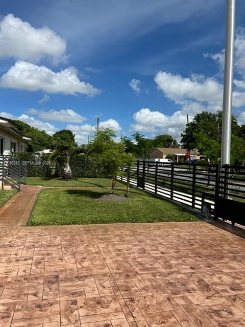 Property photo # 9