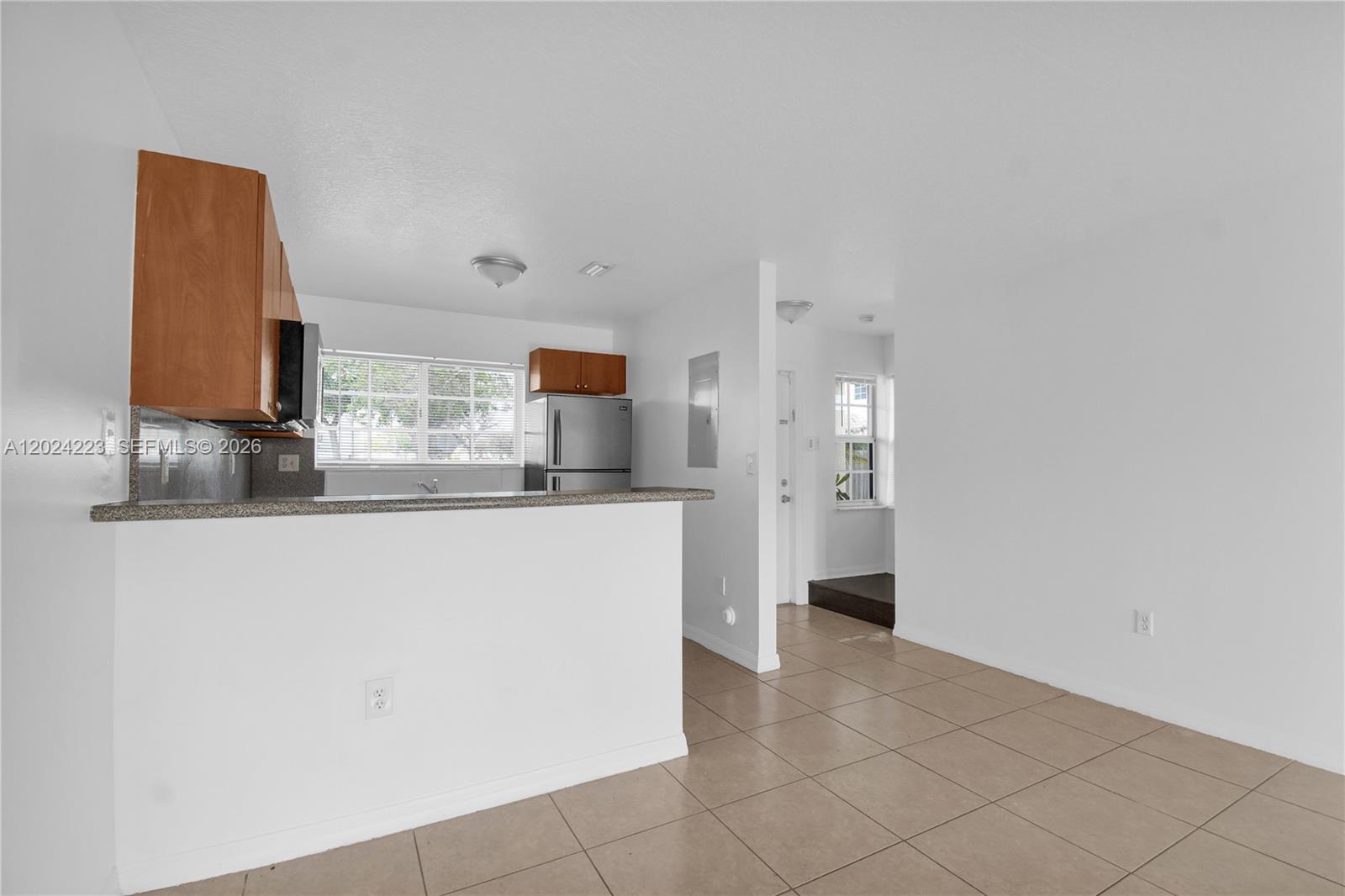 Property photo # 2