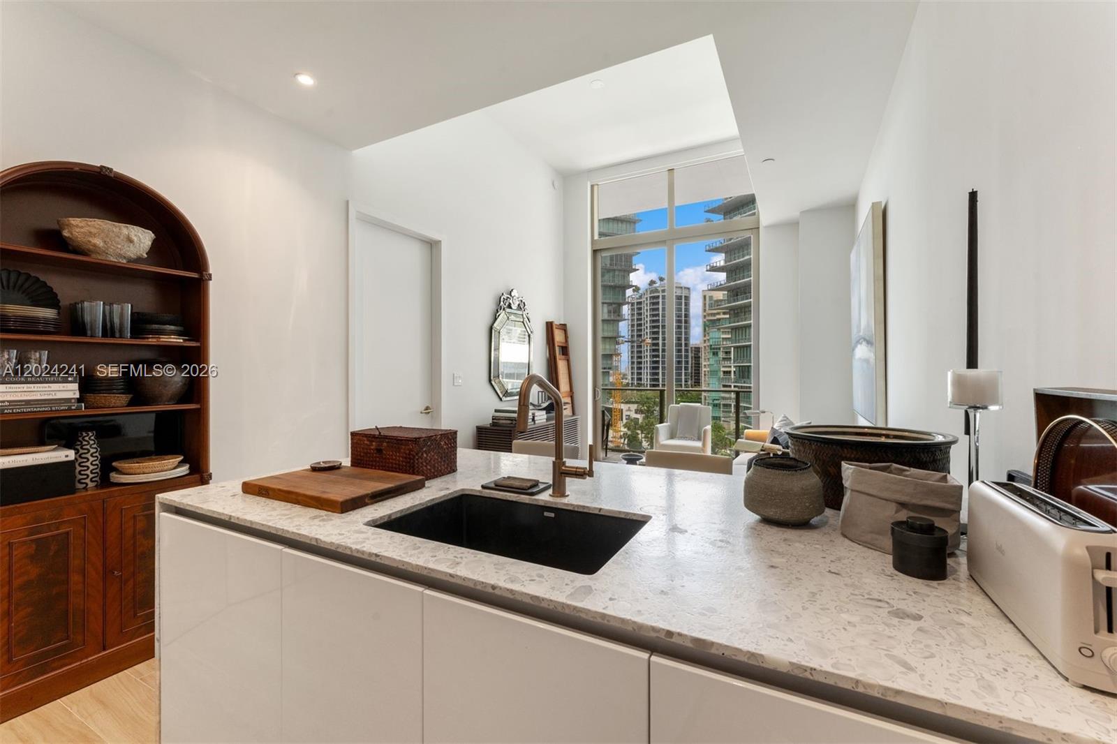 Property photo # 7