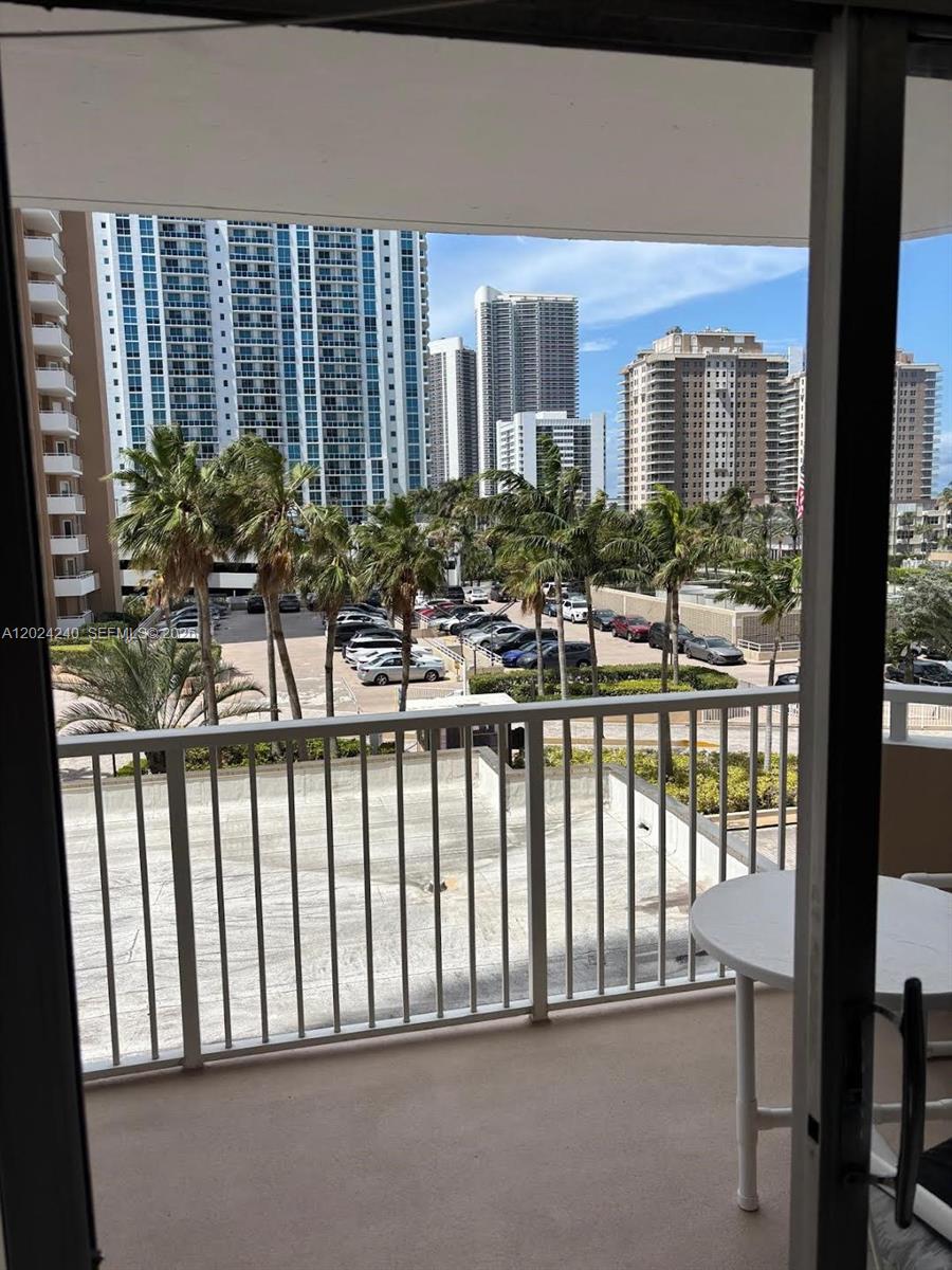 Hemispheres Condo