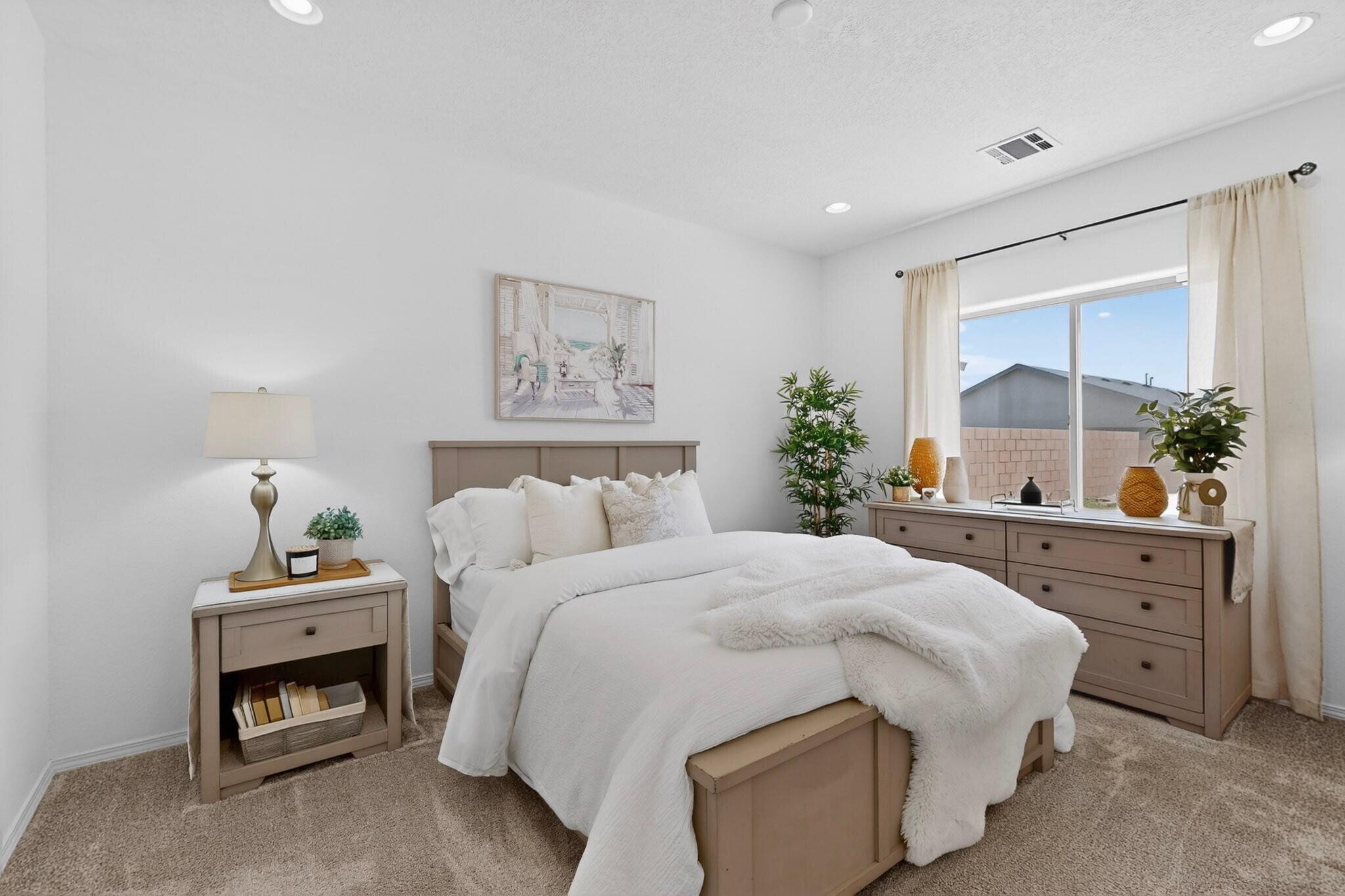 Photo 3 — 150 Spectrum Avenue SW