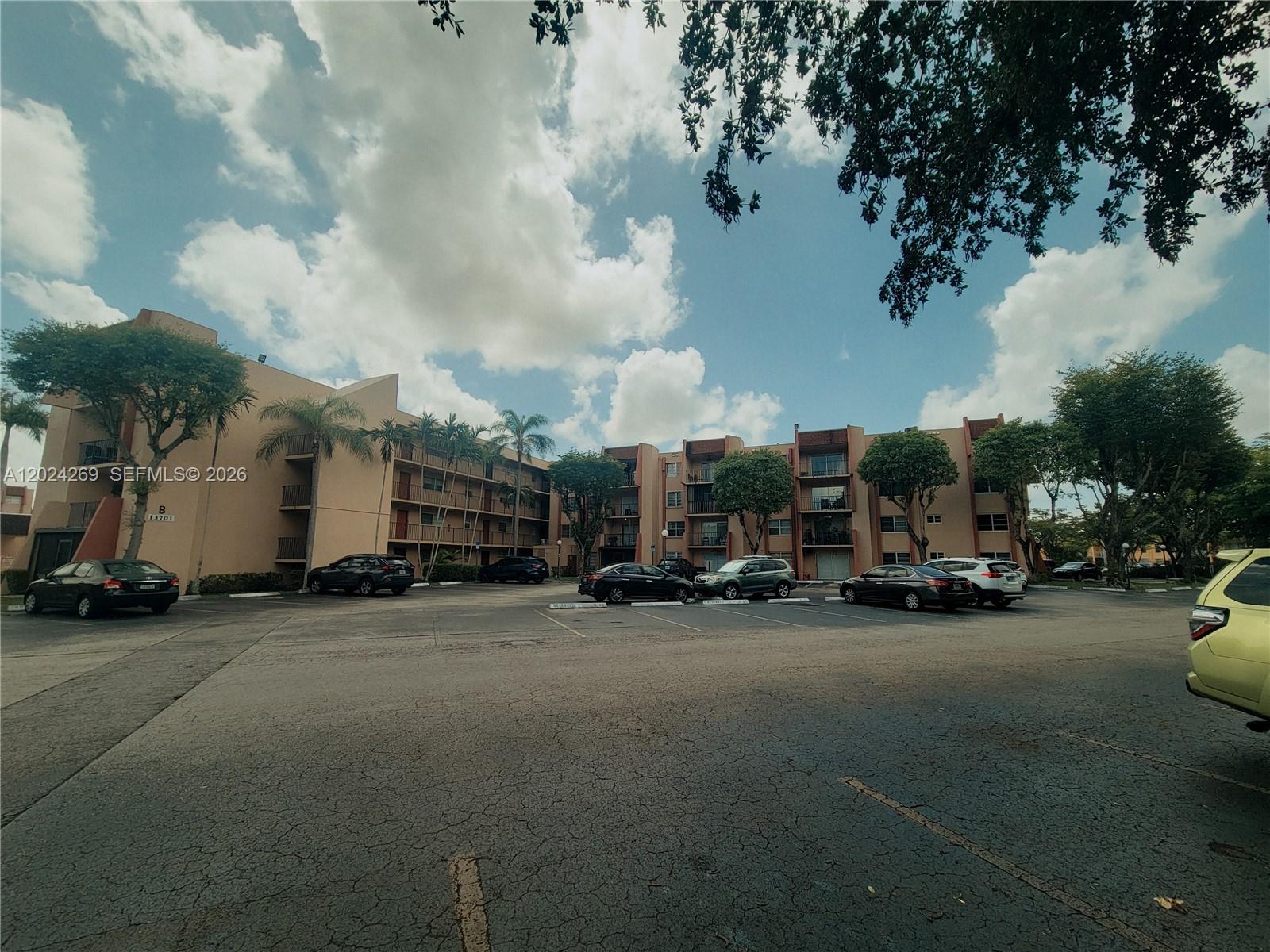 Property photo # 0