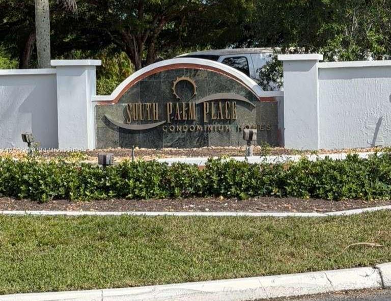 South Palm Place Condo