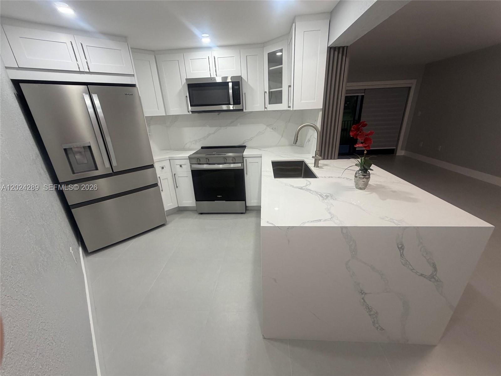 Property photo # 0