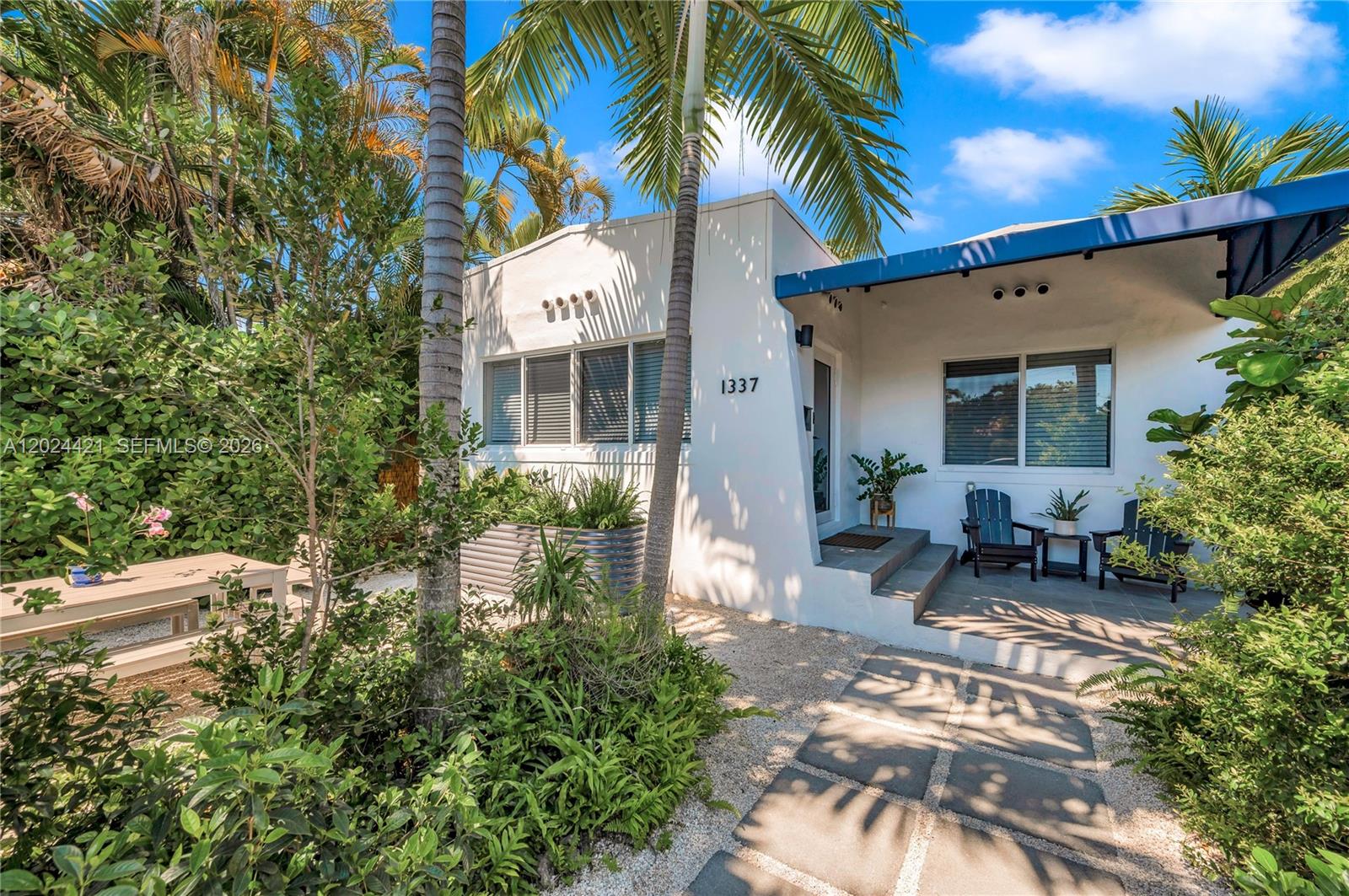 Property photo # 0