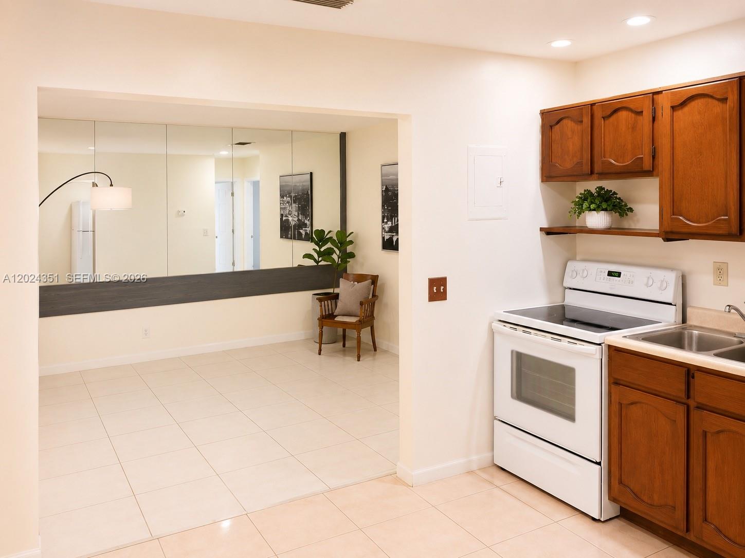 Property photo # 5