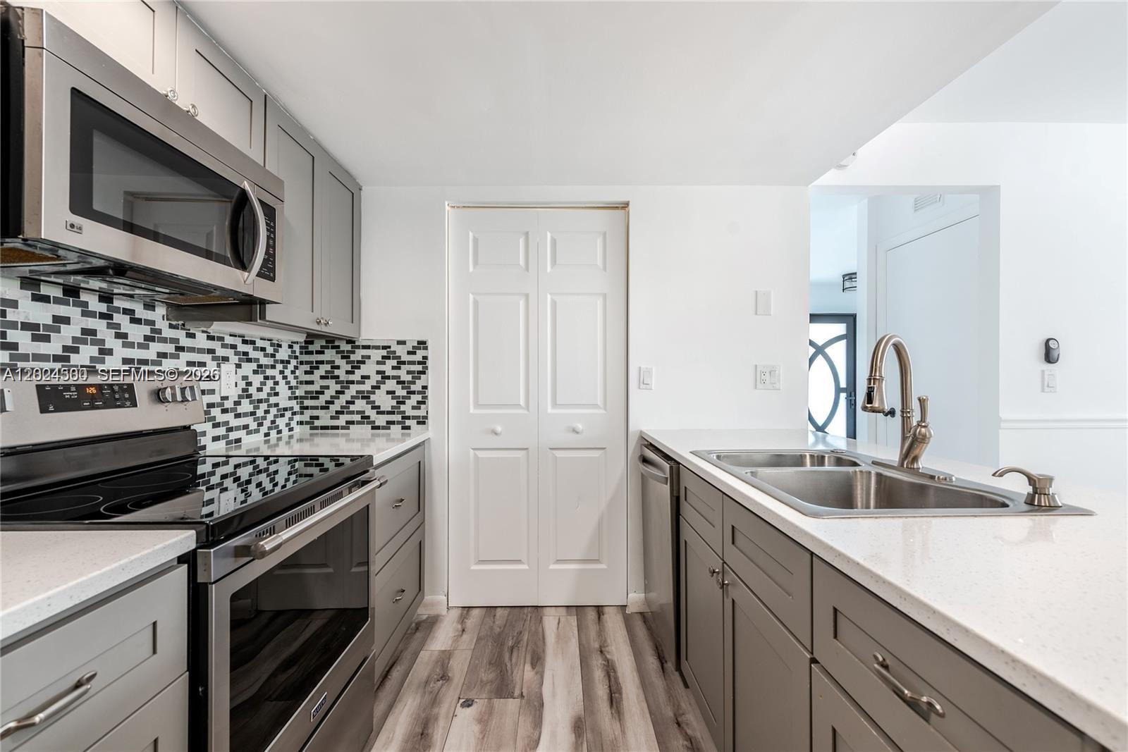 Property photo # 2