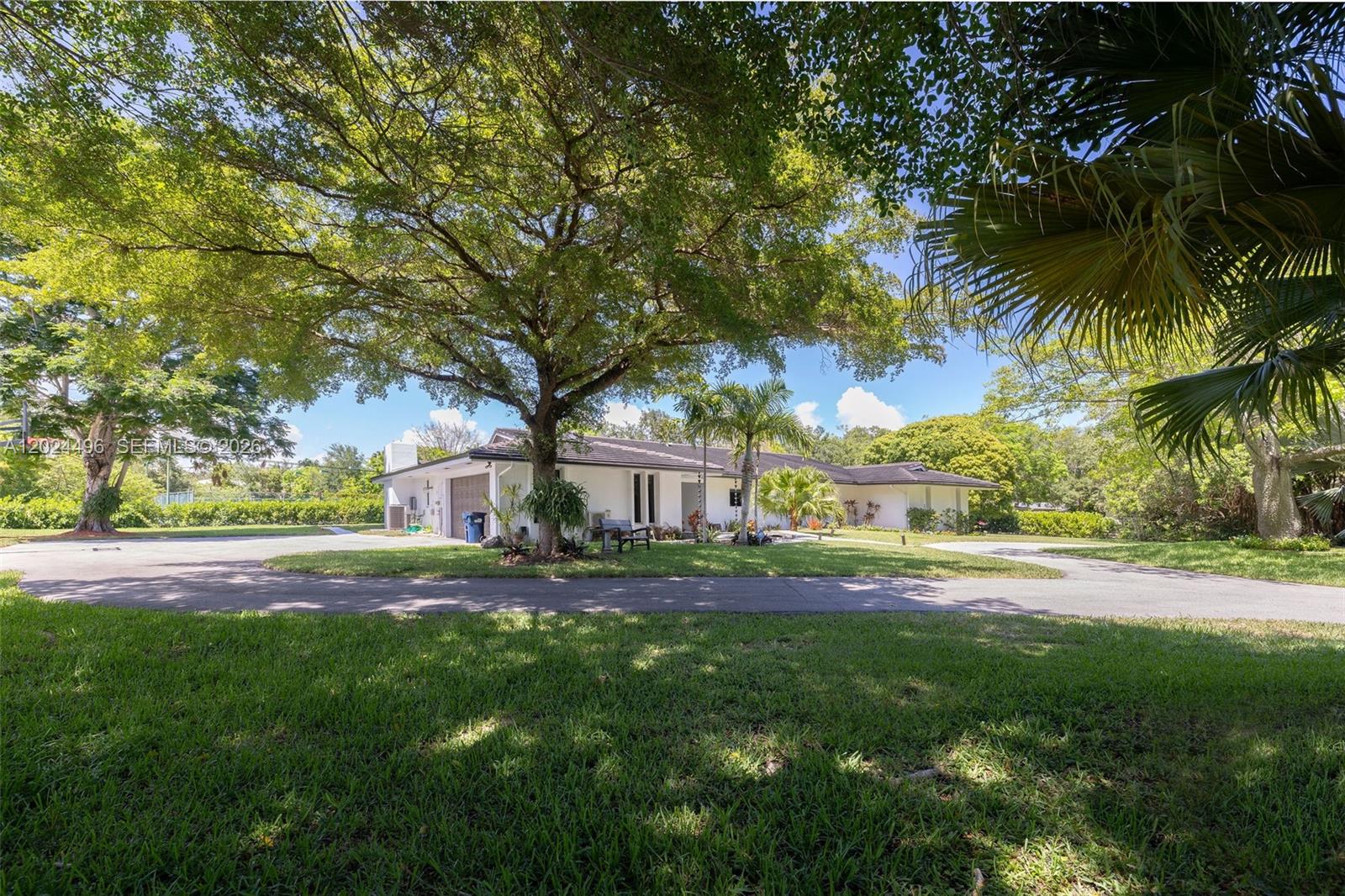 Property photo # 9