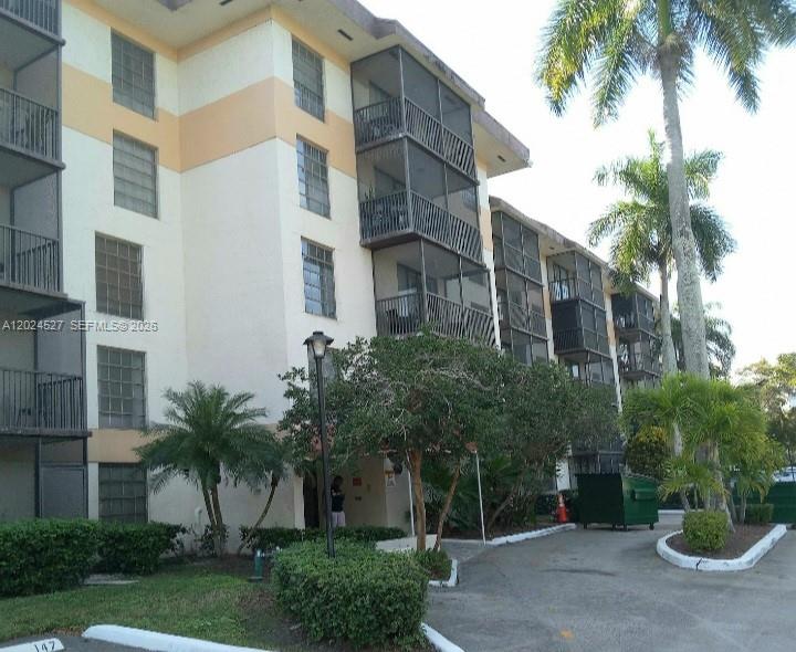 Inverwood Condo