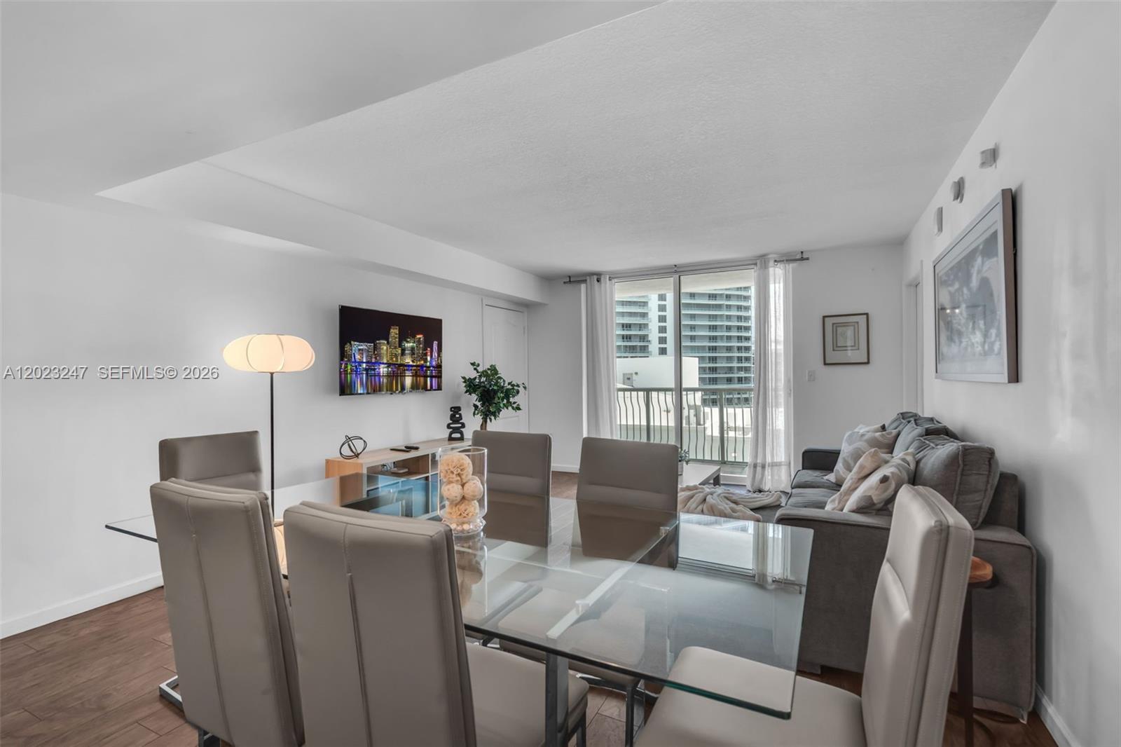 Property photo # 6