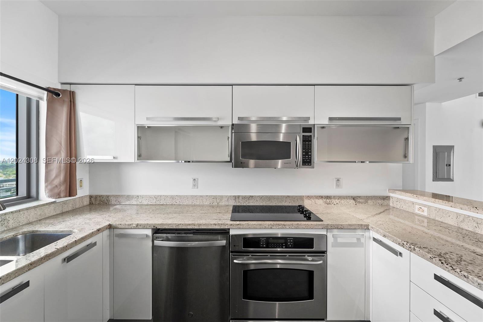 Property photo # 2