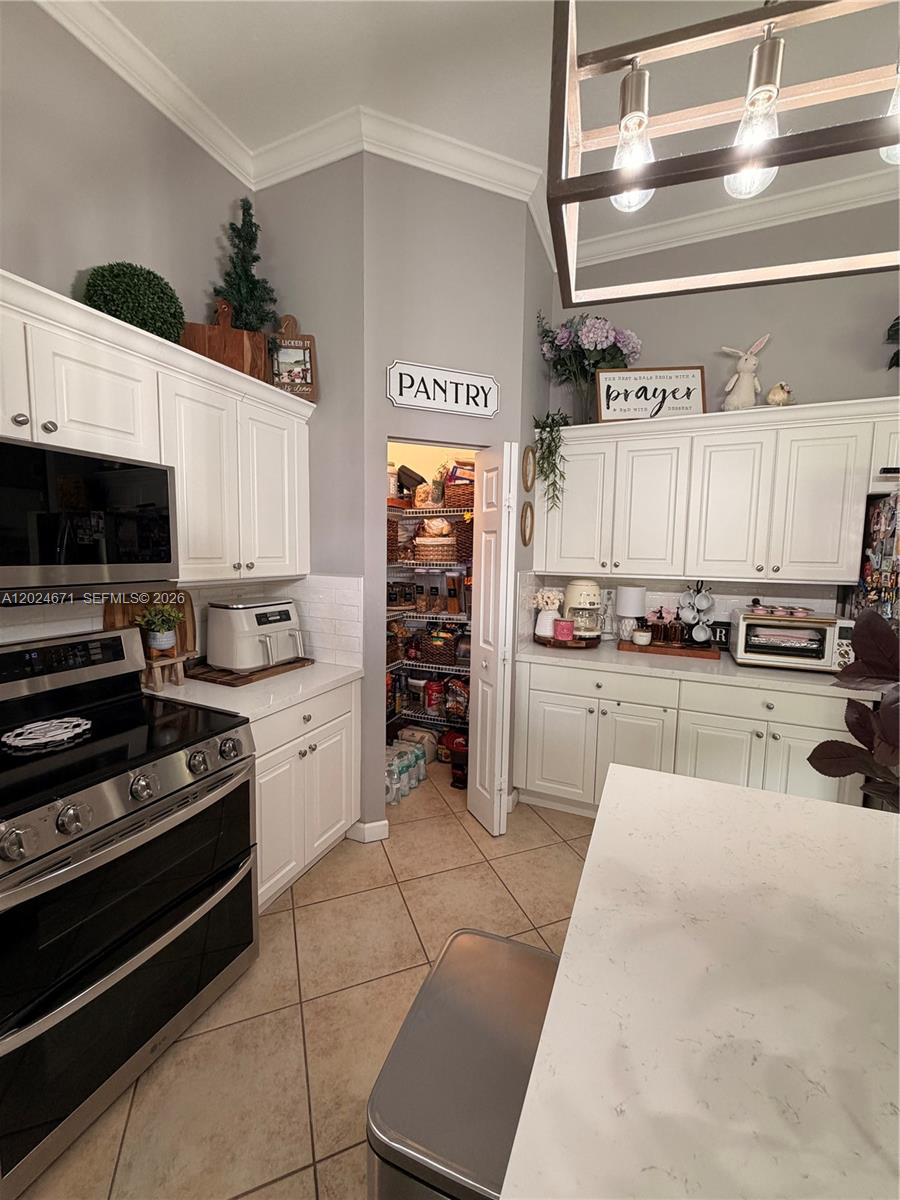 Property photo # 6