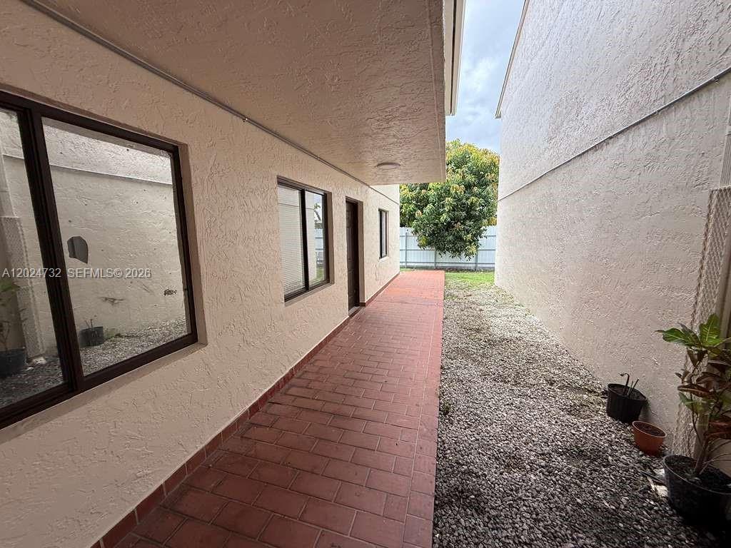 Property photo # 6