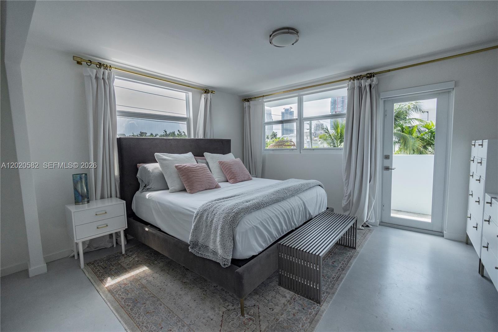 Property photo # 6
