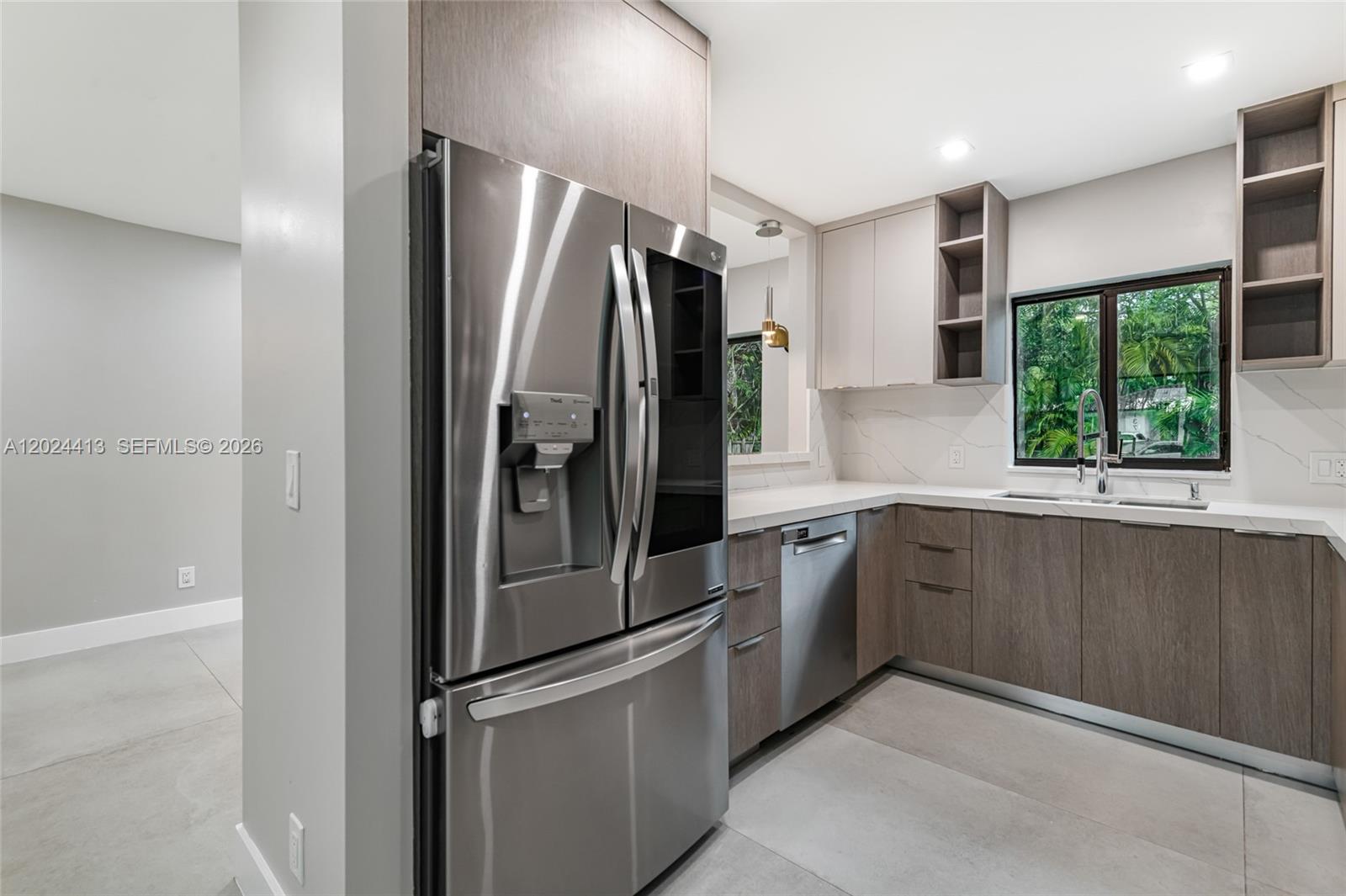Property photo # 8