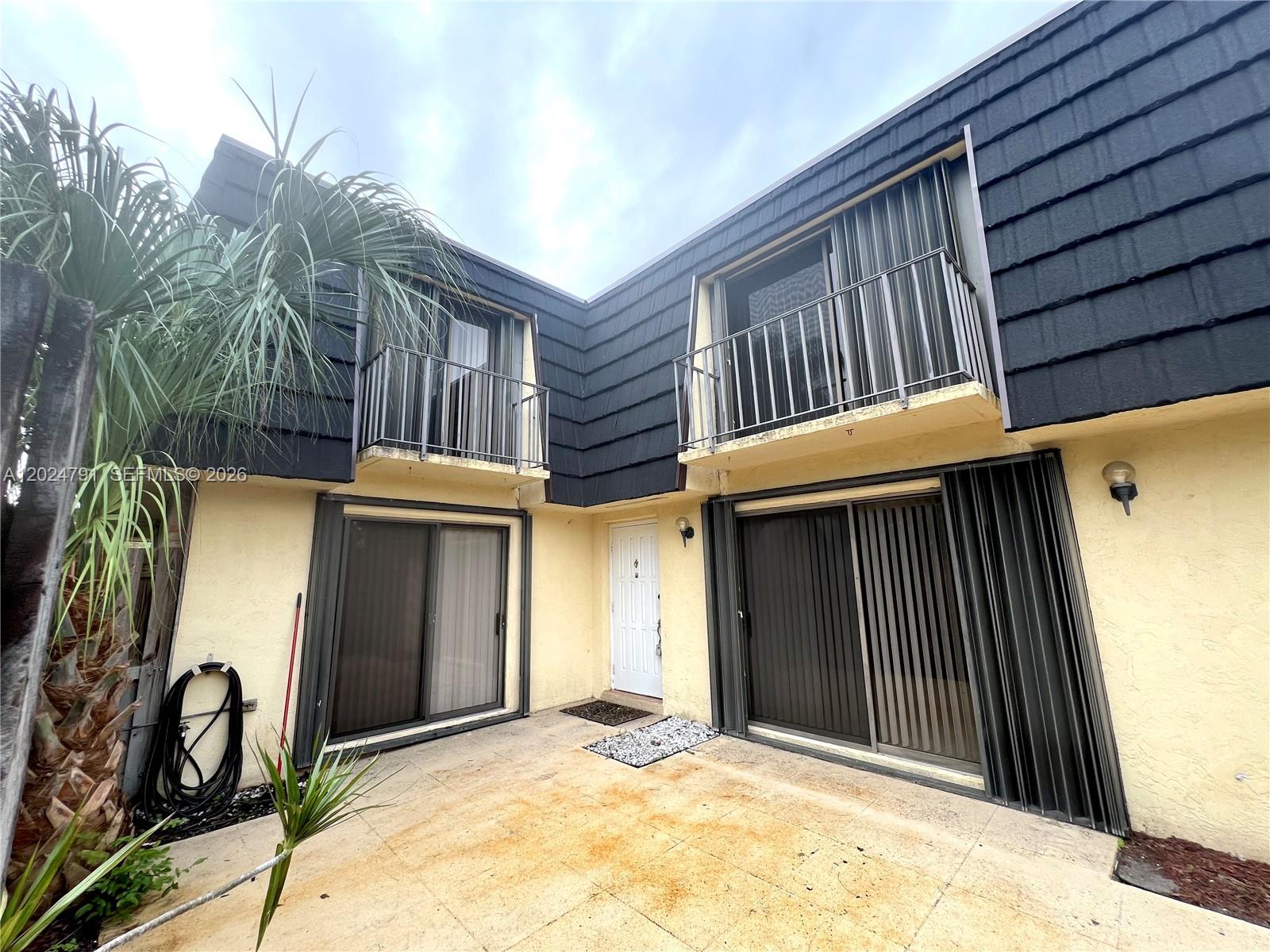 Property photo # 0