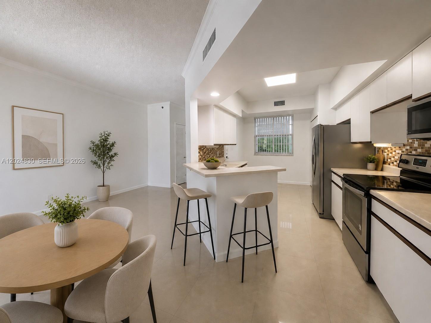 Property photo # 8