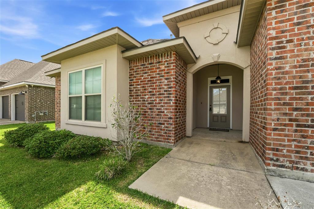 66 Pepper Creek Drive — photo 3