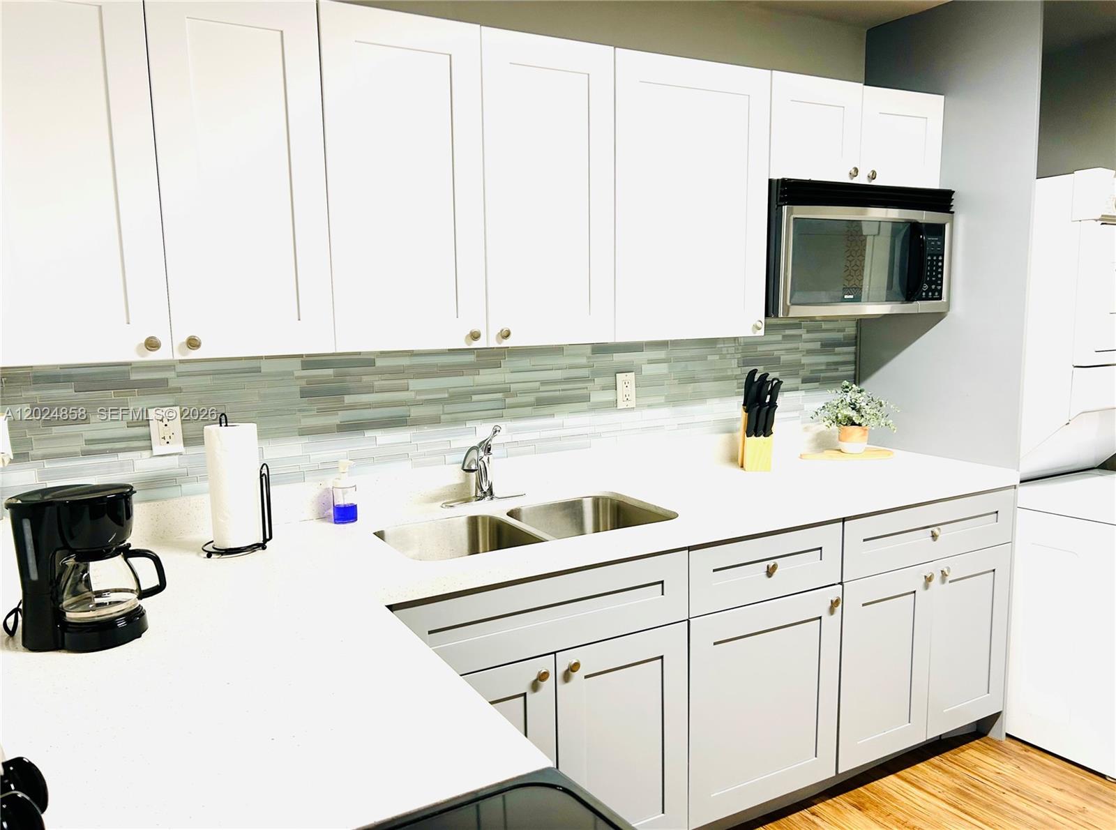 Property photo # 8