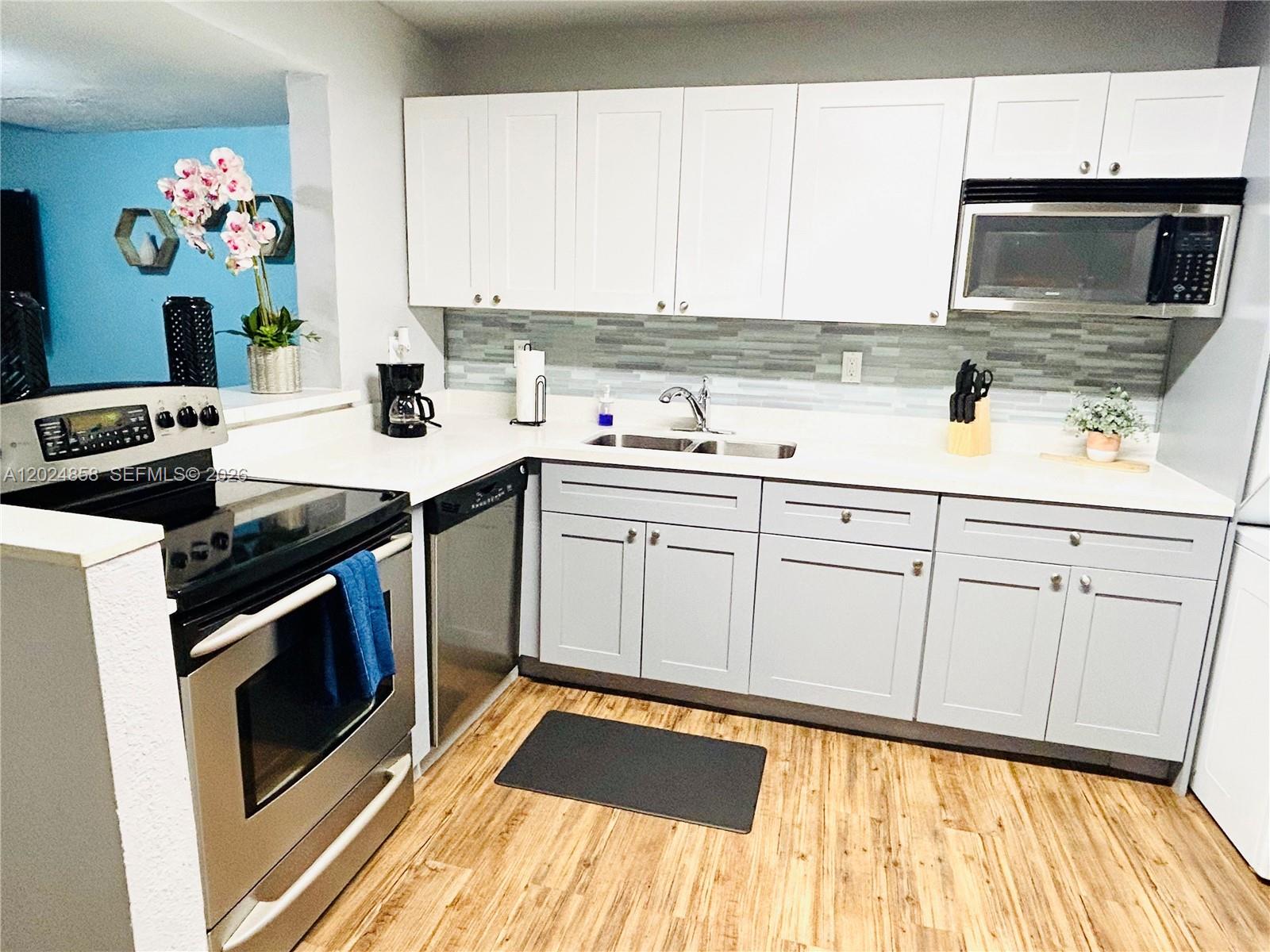 Property photo # 6