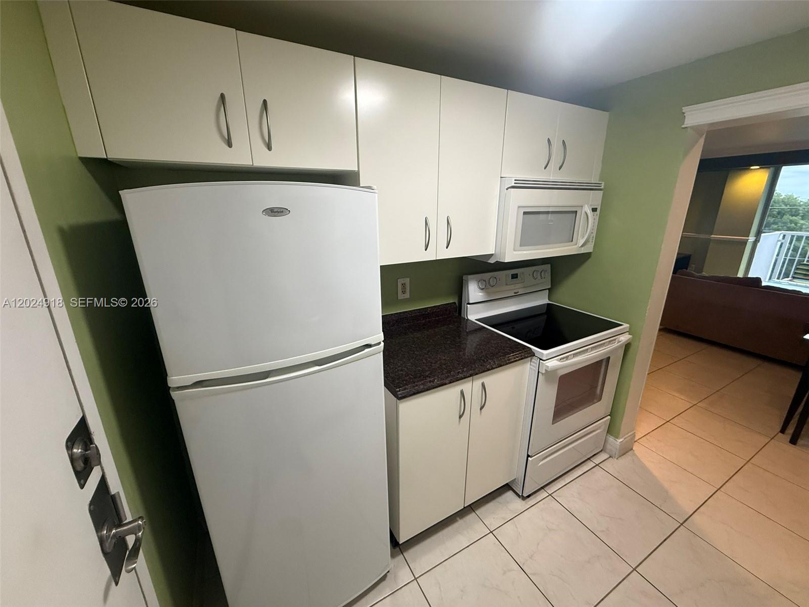 Property photo # 6