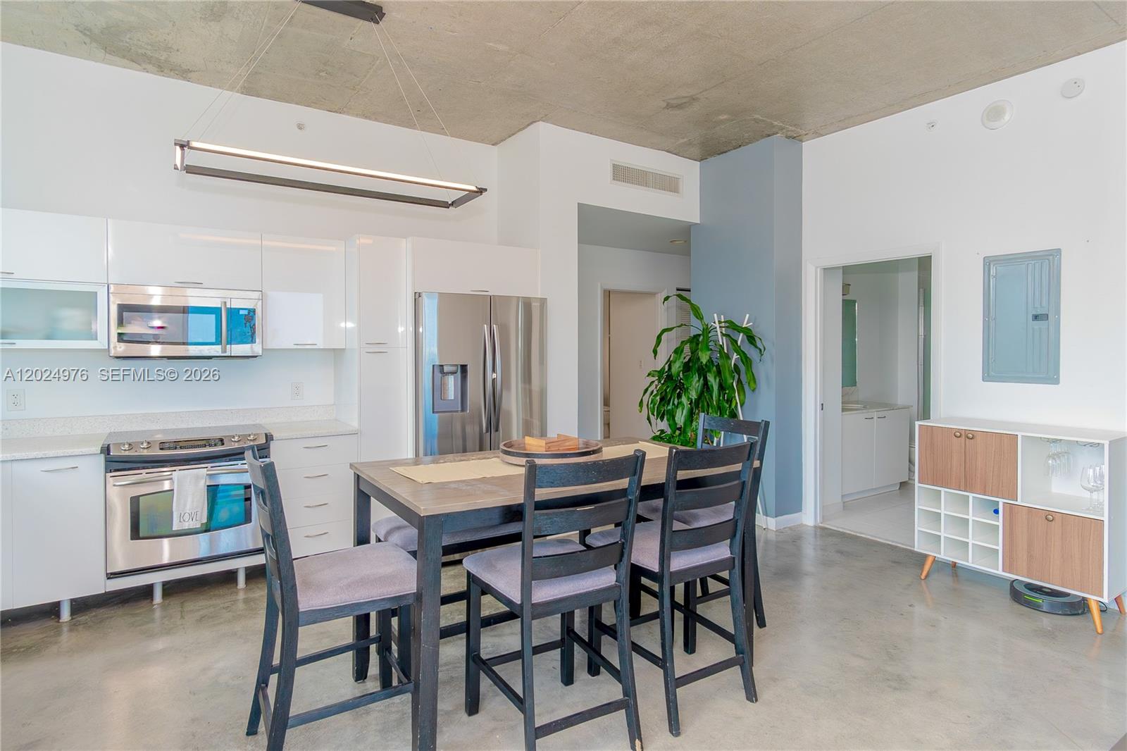 Property photo # 9