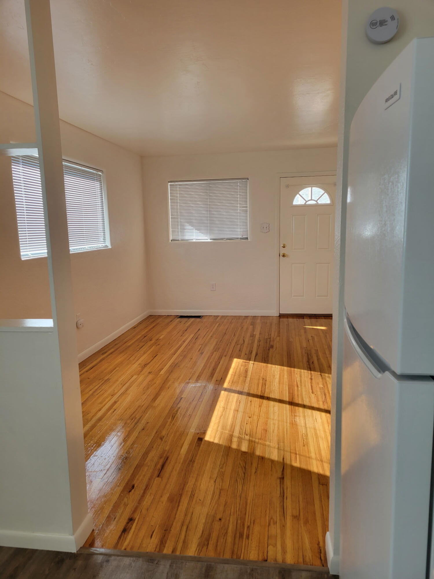 Photo 3 of House for sale at 4021 Thaxton Ave SE, Albuquerque, NM 87108 | MLS# 1104194 | Listing updated on 2026-10-08