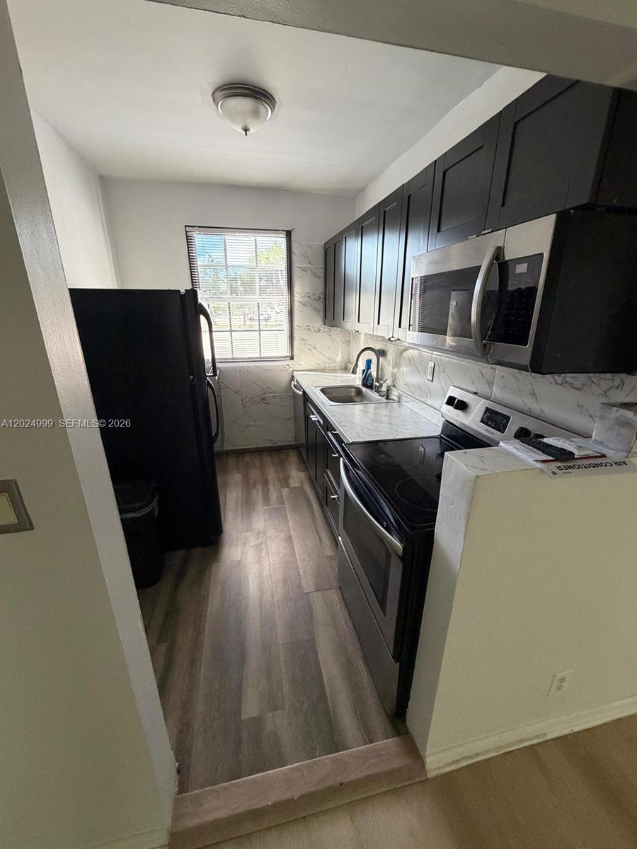 Property photo # 0