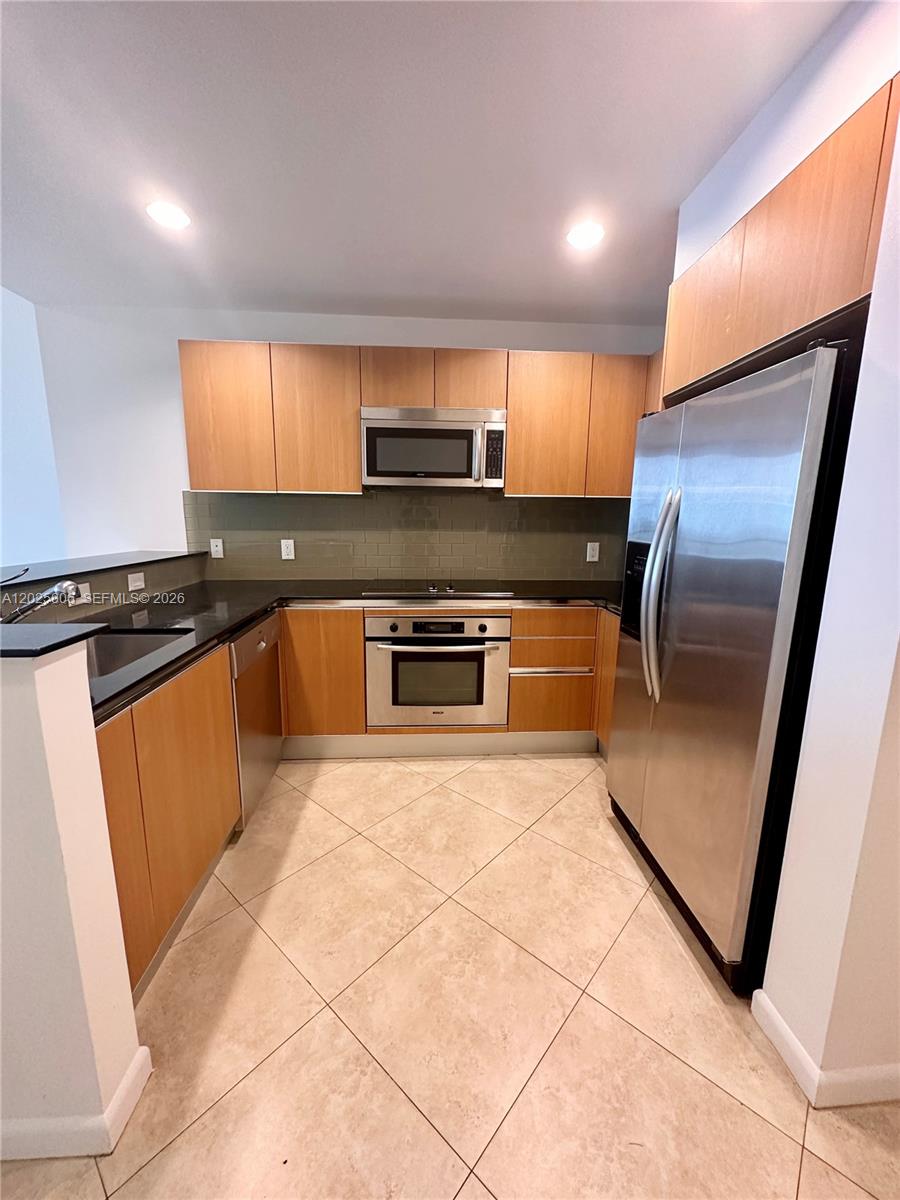 Property photo # 9