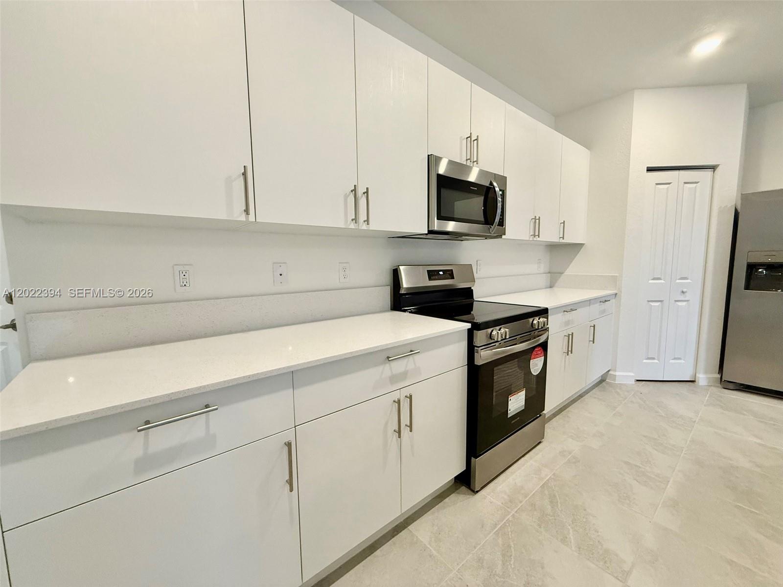 Property photo # 8