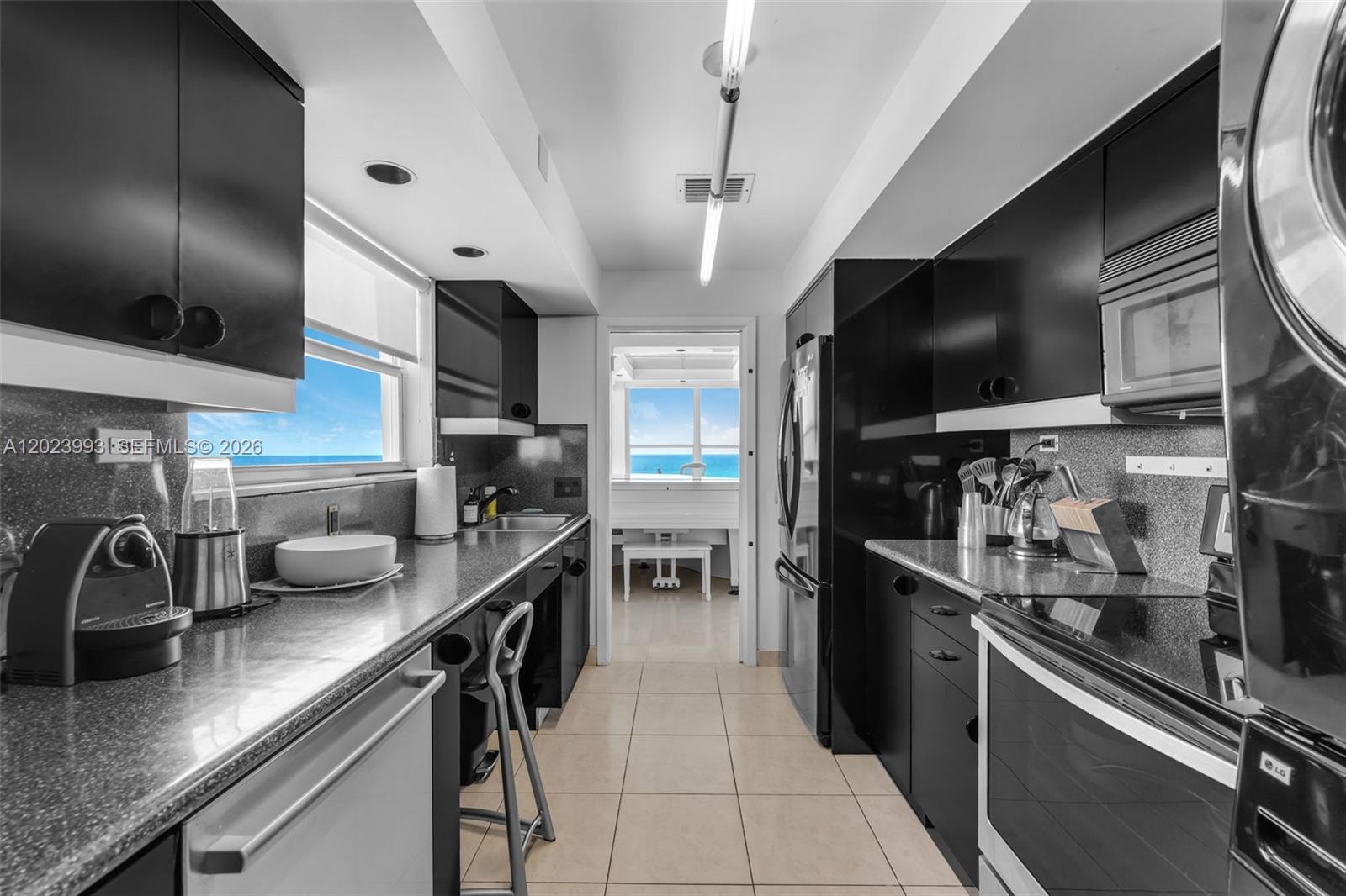 Property photo # 8