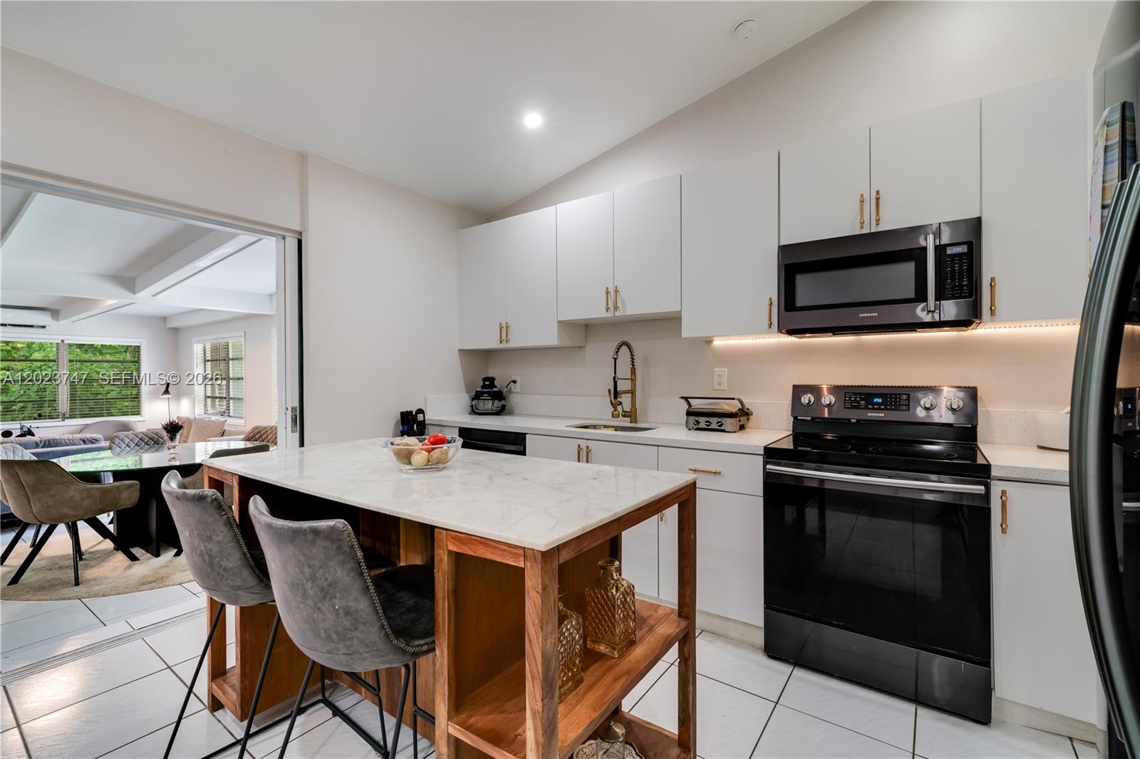 Property photo # 5