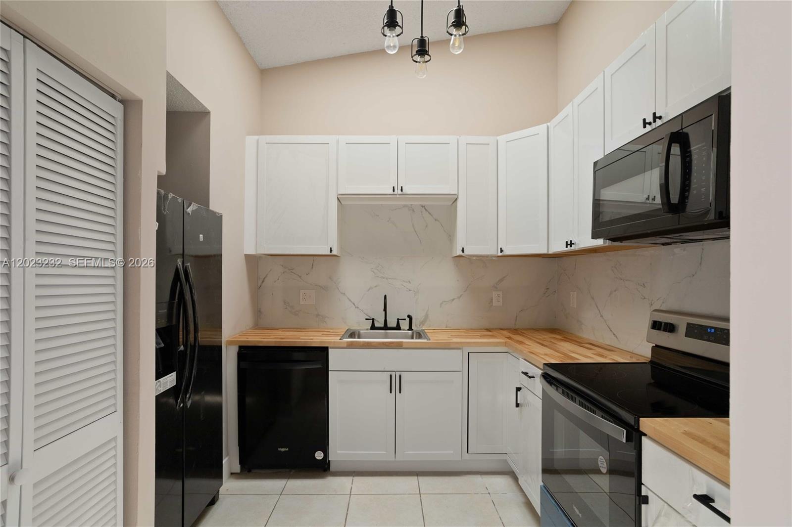 Property photo # 8